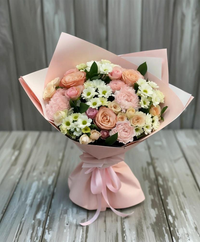 Букет цветов из: Гвоздики, Розы и Хризантемы в Ольгинской Краснодарского края