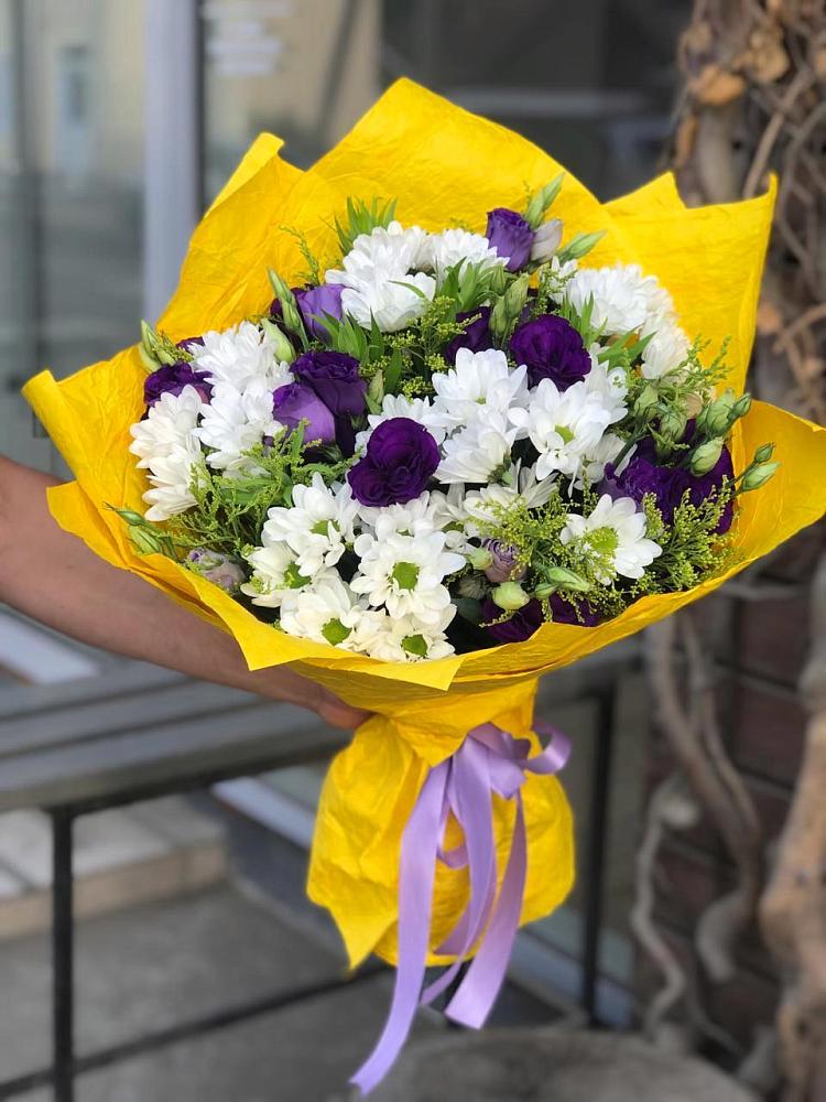 Букет цветов из: Ирисы, Хризантемы и Ромашки в Ольгинской Краснодарского края