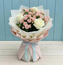 Букет цветов из:  Розы в Ольгинской Краснодарского края