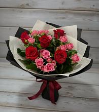 Букет цветов из:  Розы в Ольгинской Краснодарского края