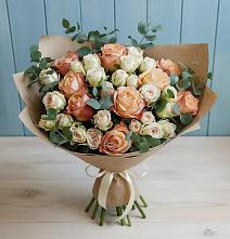 Букет цветов из:  Альстромерии и Розы в Ольгинской Краснодарского края