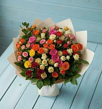 Букет Микс из разноцветных кустовых роз в Ольгинской Краснодарского края
